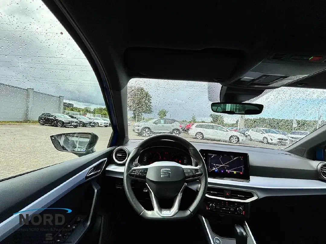 SEAT Arona - Thumbnail 13