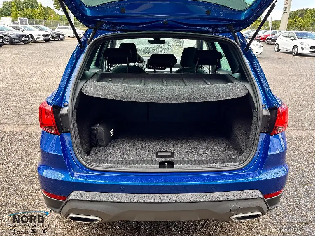 SEAT Arona - Thumbnail 8
