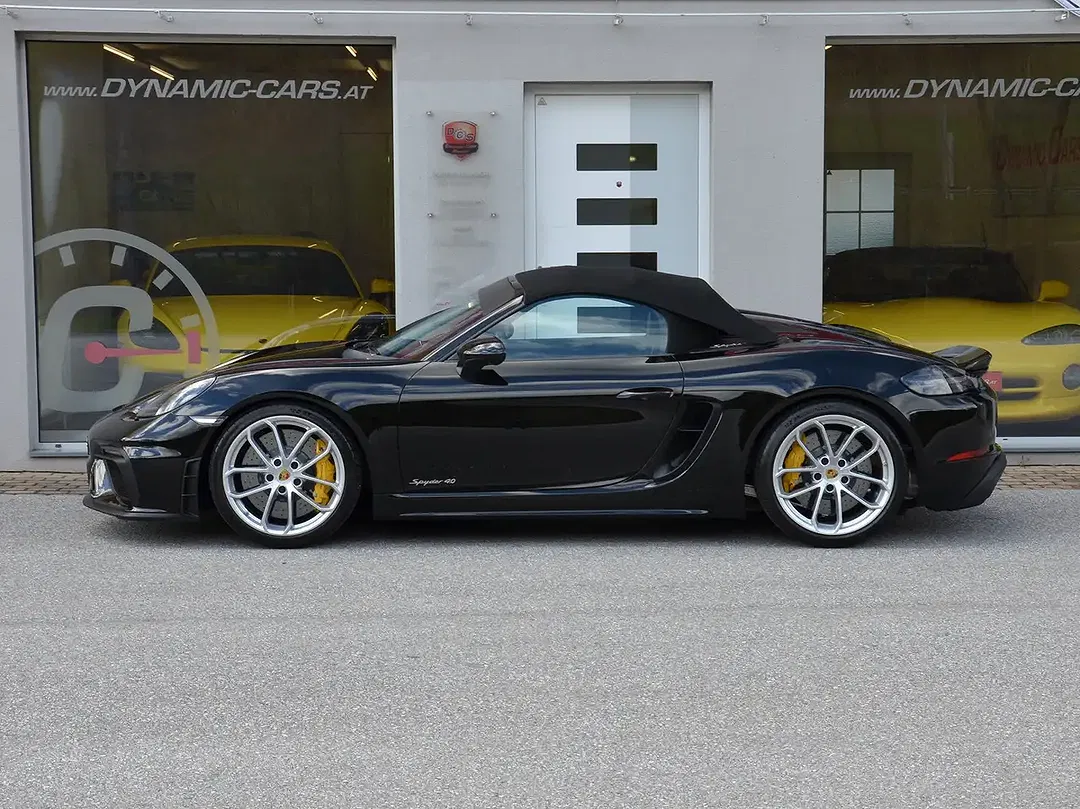 Porsche 718 Spyder - Thumbnail 12