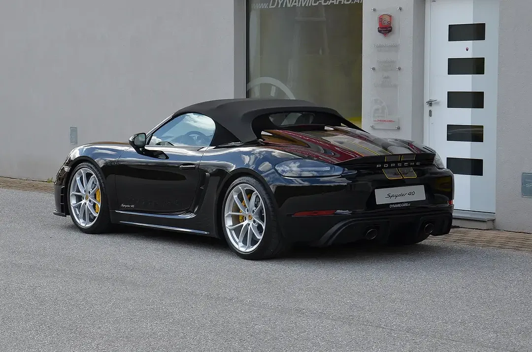 Porsche 718 Spyder - Thumbnail 2