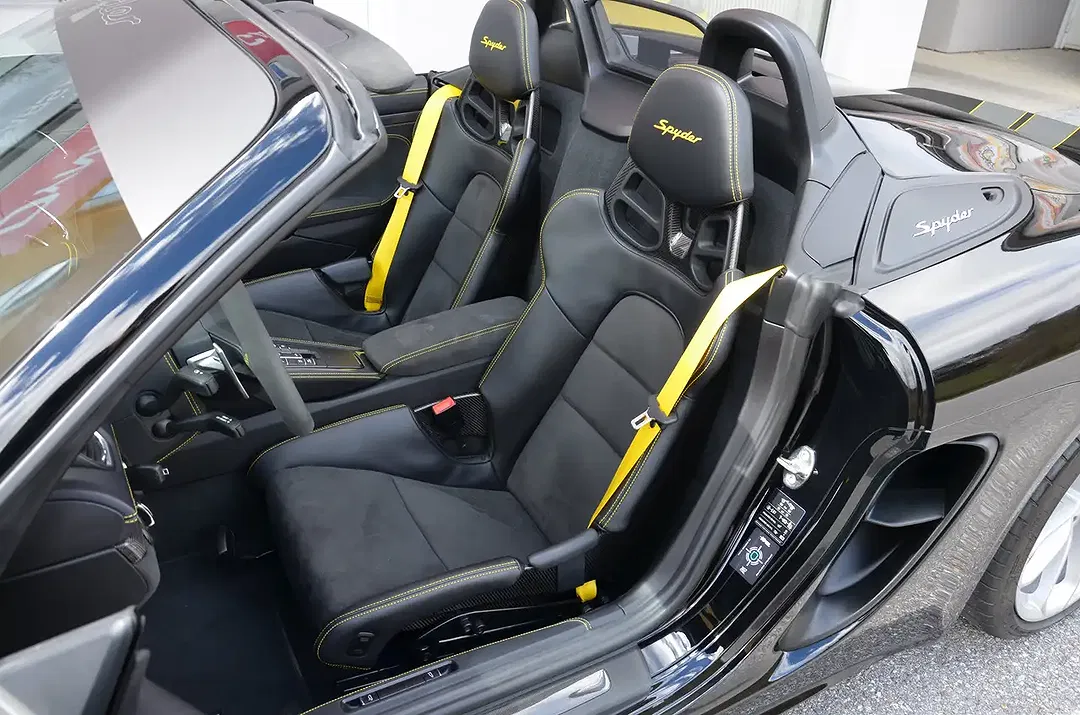 Porsche 718 Spyder - Thumbnail 5