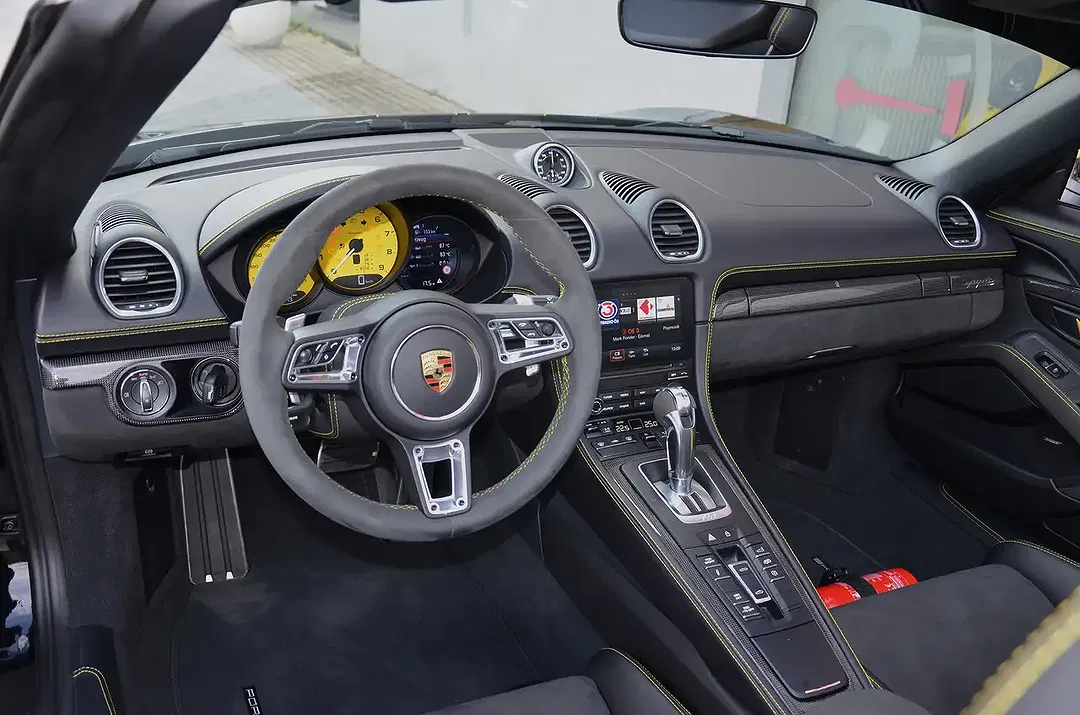 Porsche 718 Spyder - Thumbnail 6