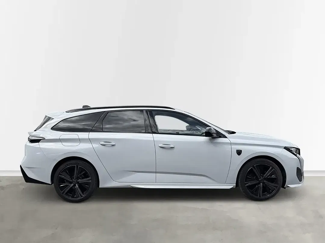 Peugeot 308 - Thumbnail 4