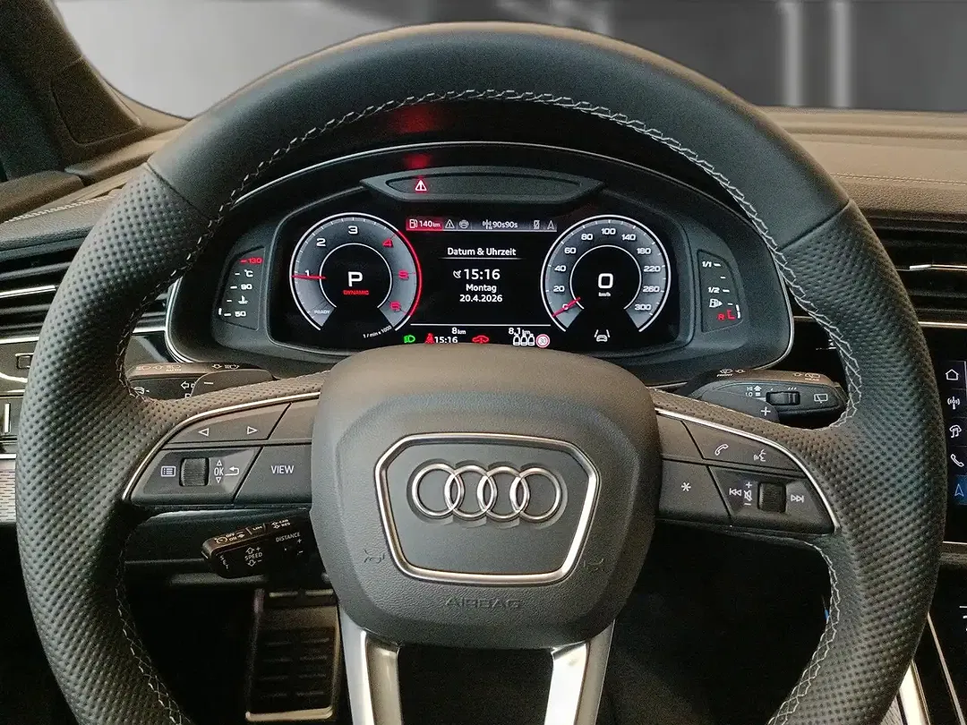 Audi Q7 - Thumbnail 10
