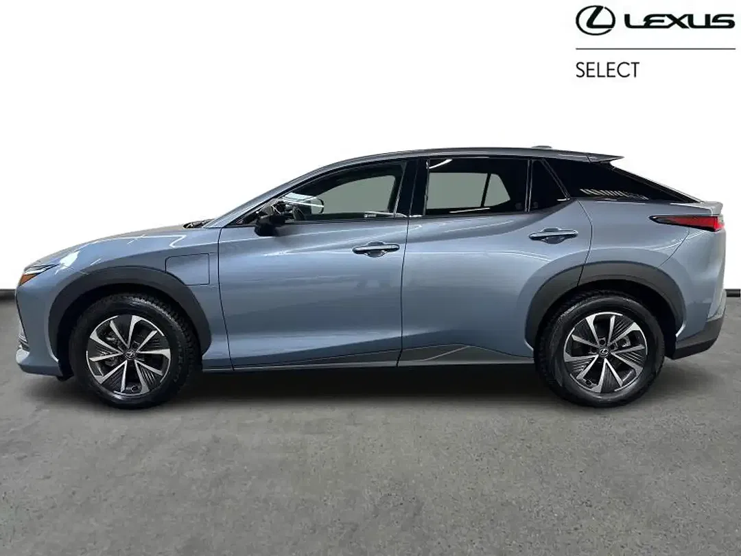 Lexus RZ - Thumbnail 5