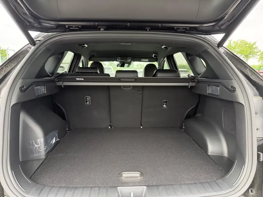Hyundai TUCSON - Thumbnail 12