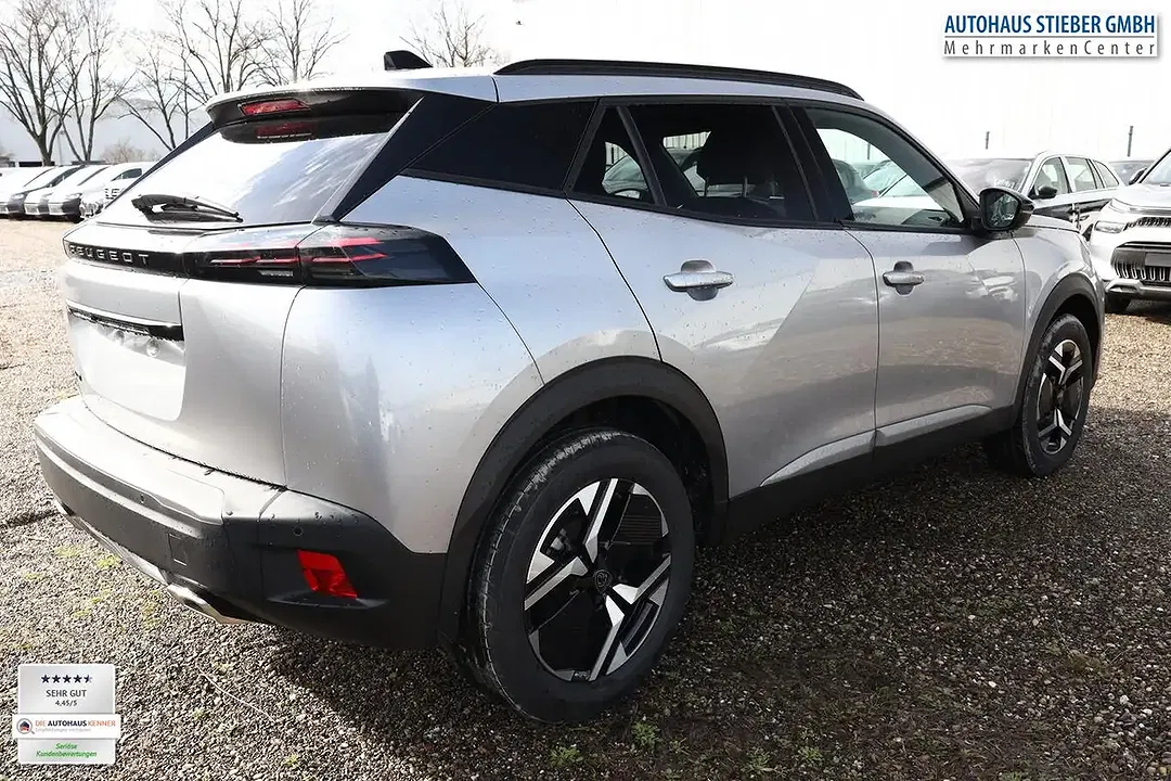 Peugeot 2008 - Thumbnail 3