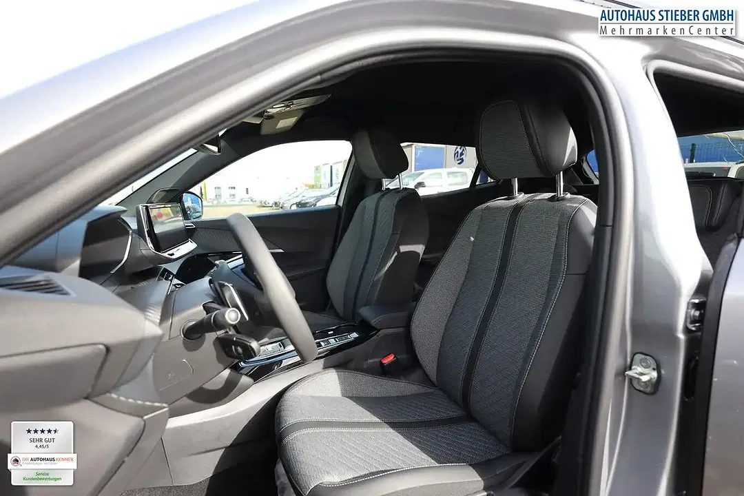Peugeot 2008 - Thumbnail 6