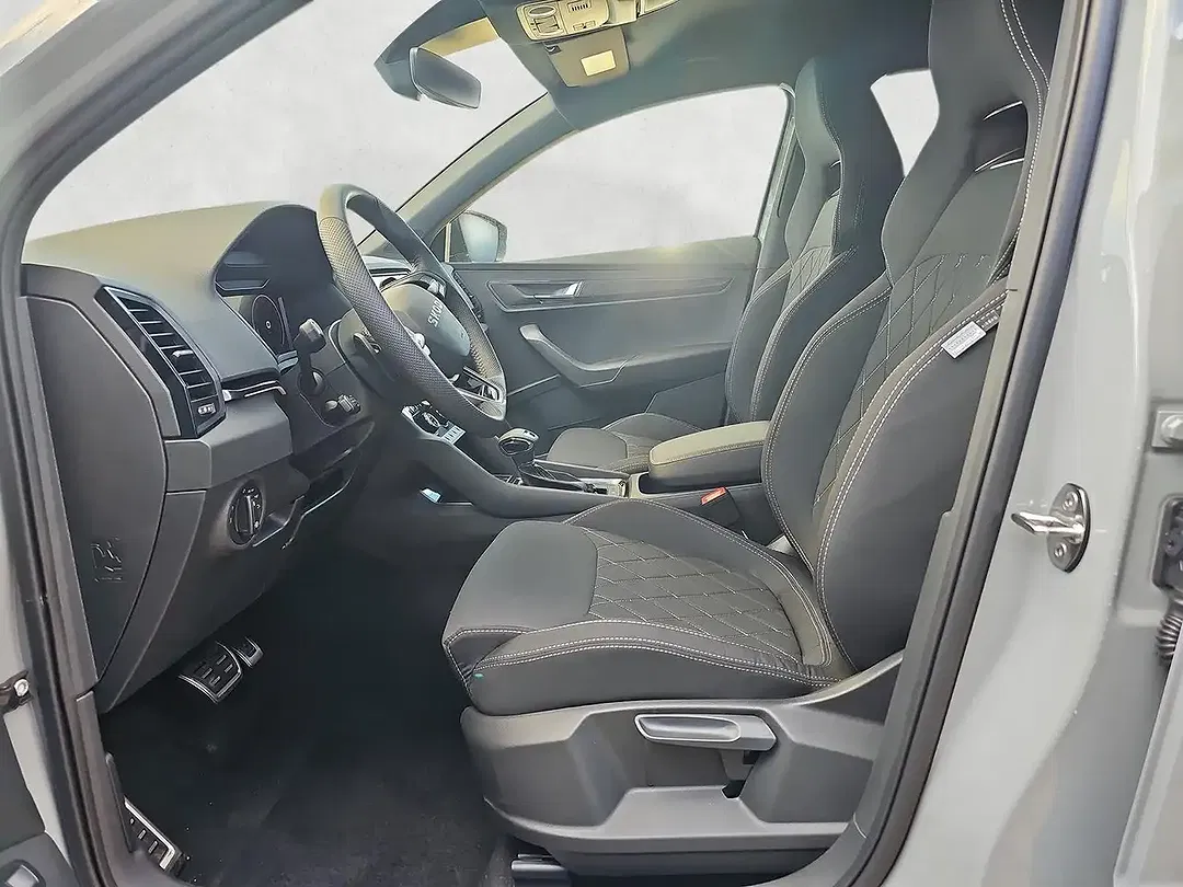 Skoda Karoq - Thumbnail 9