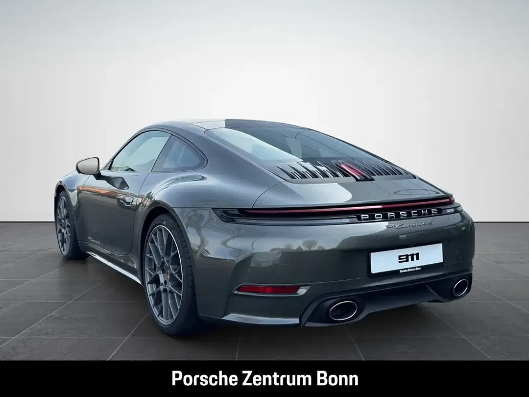 Porsche 992 - Thumbnail 7
