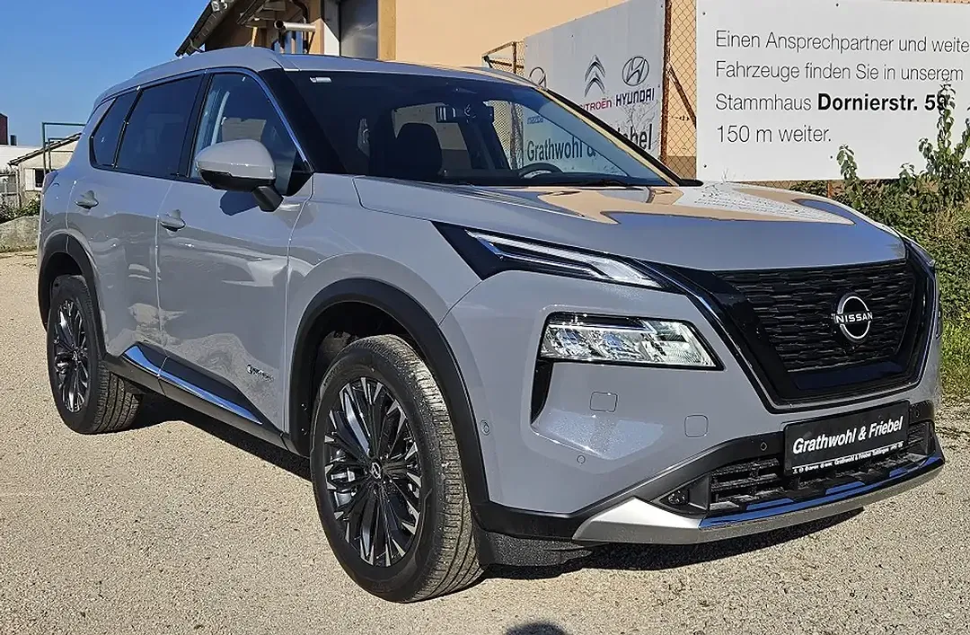 Nissan X-Trail - Thumbnail 3