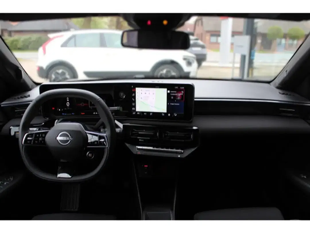 Nissan Micra - Thumbnail 7