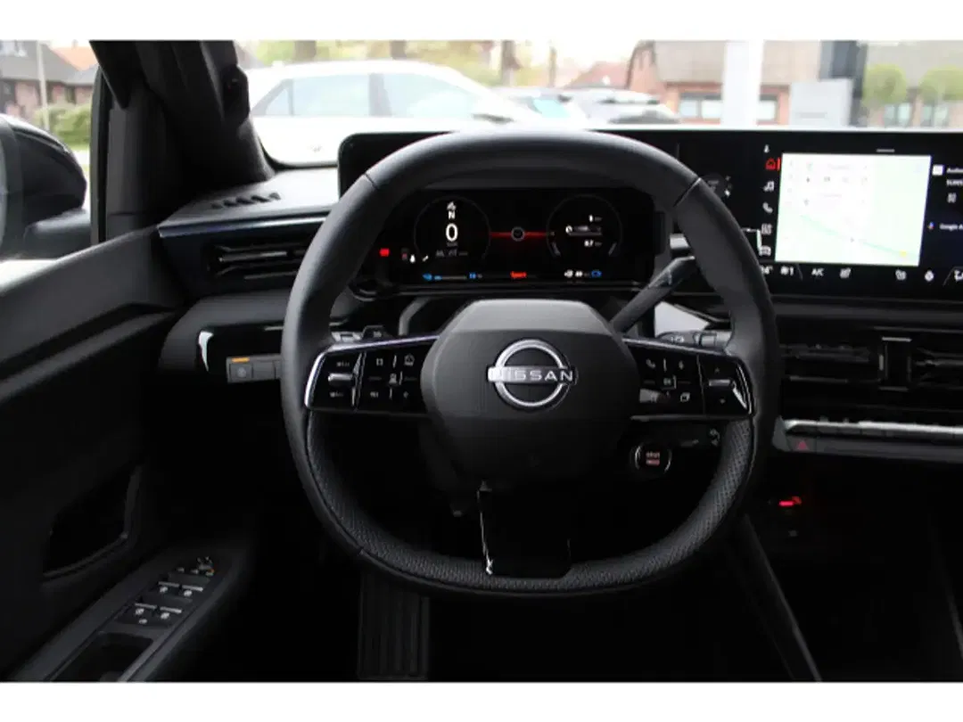 Nissan Micra - Thumbnail 8