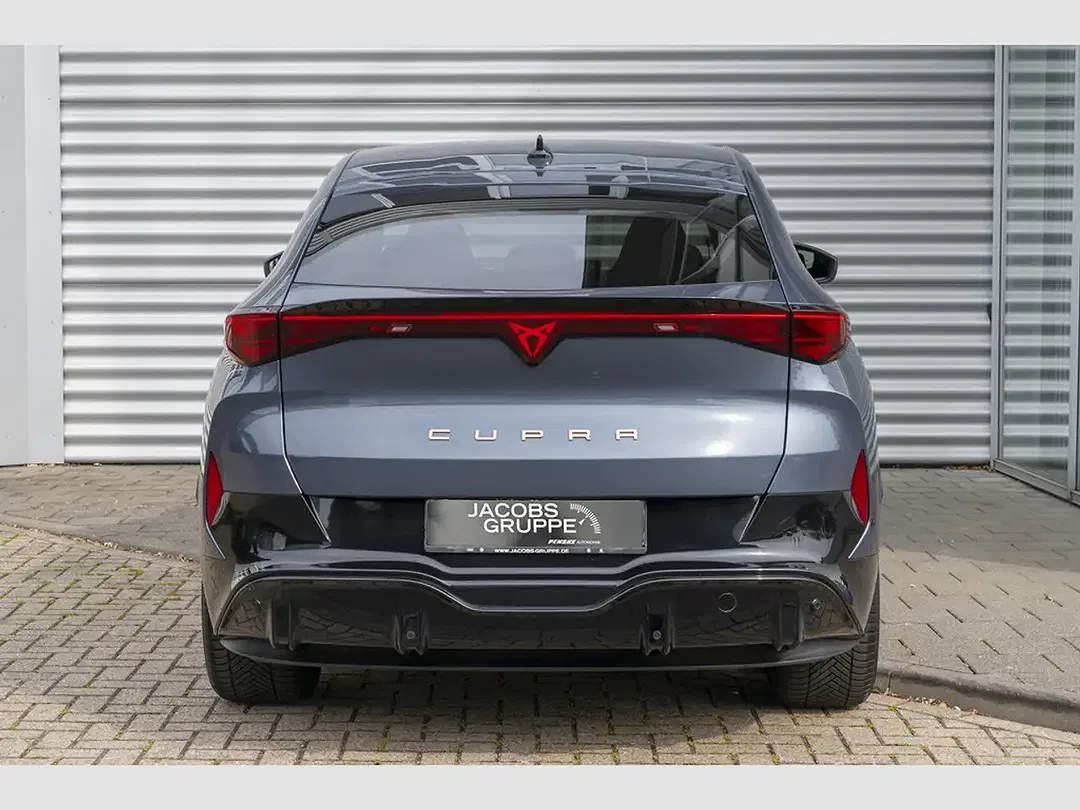 CUPRA Tavascan - Thumbnail 3
