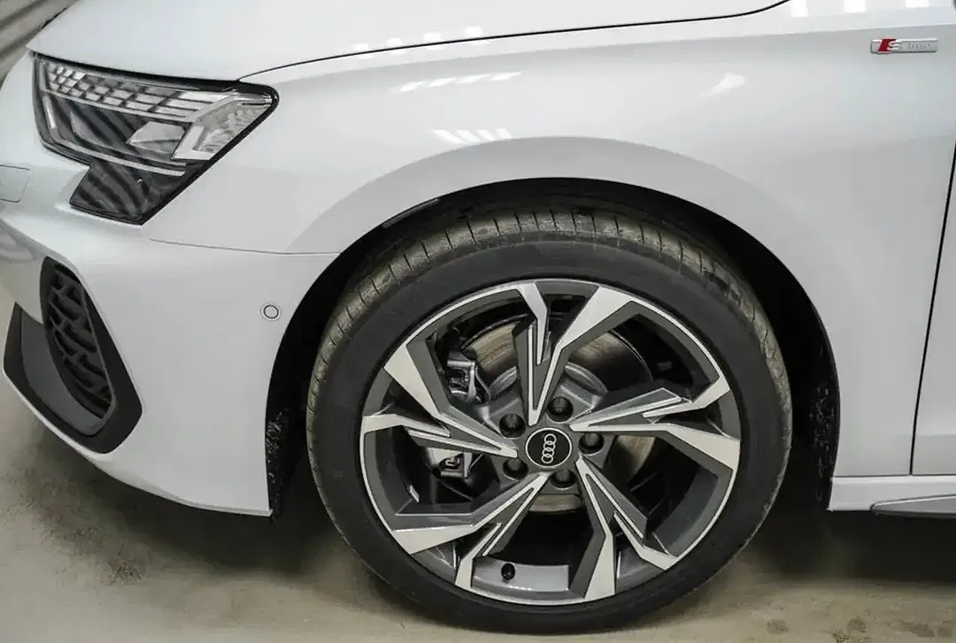 Audi A3 - Thumbnail 5