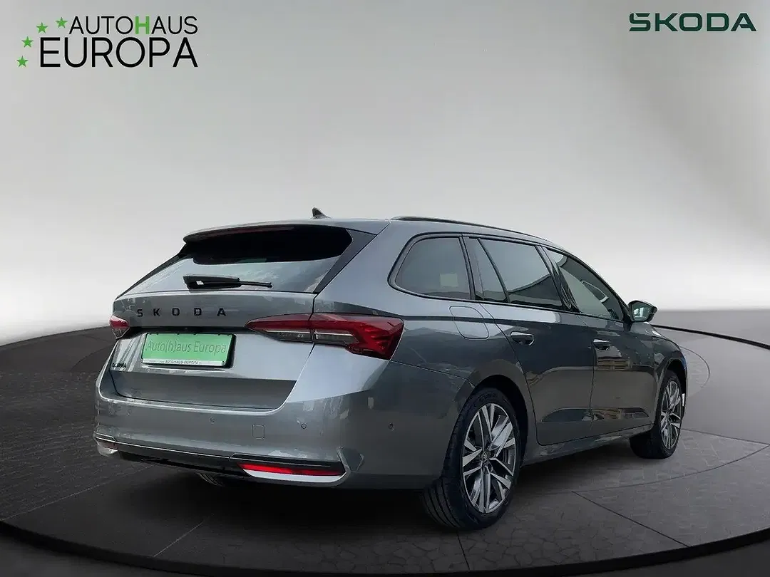 Skoda Octavia - Thumbnail 4