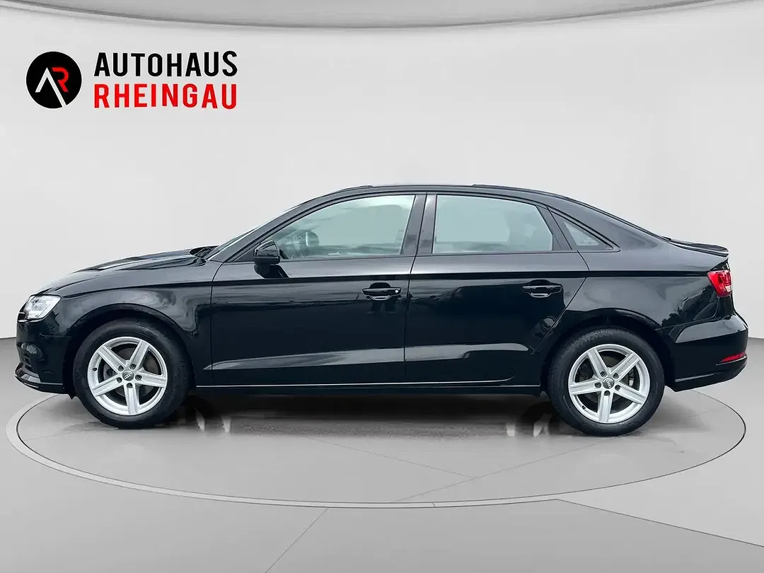 Audi A3 - Thumbnail 4