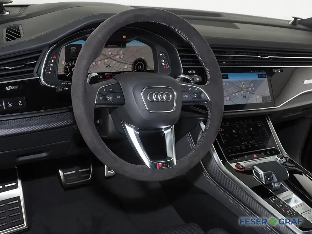 Audi RS Q8 - Thumbnail 6