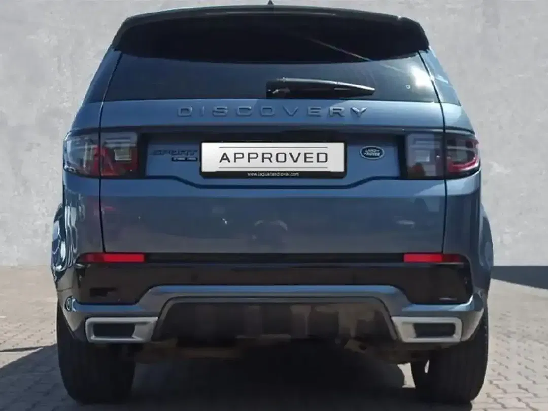 Land Rover Discovery Sport - Thumbnail 3