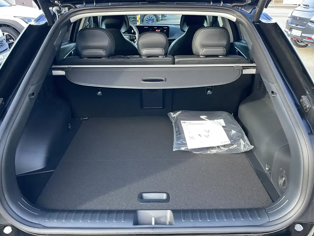 Kia EV6 - Thumbnail 14