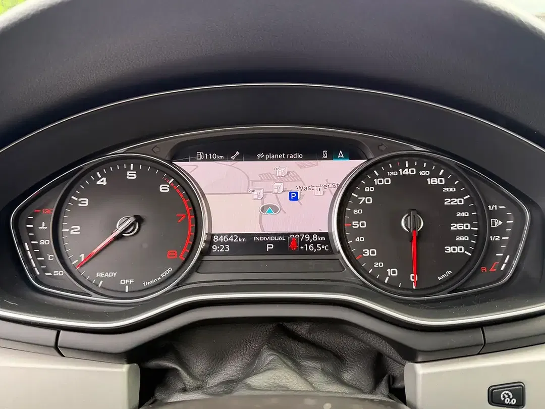 Audi A4 - Thumbnail 14