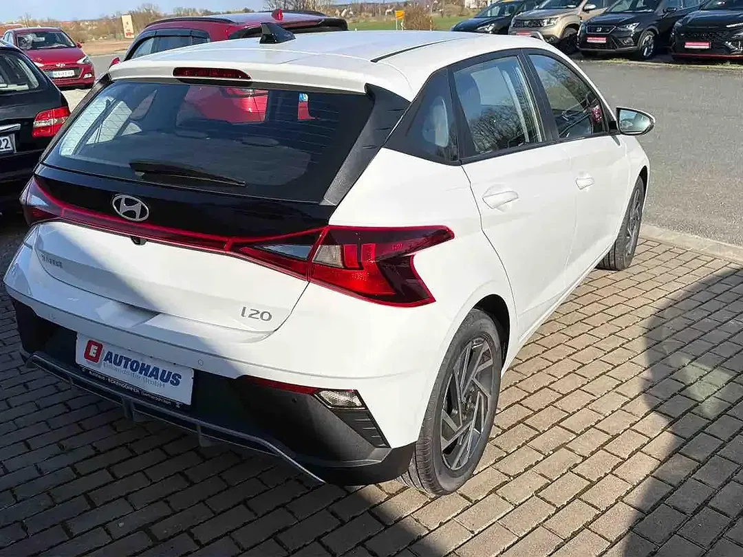 Hyundai i20 - Thumbnail 5