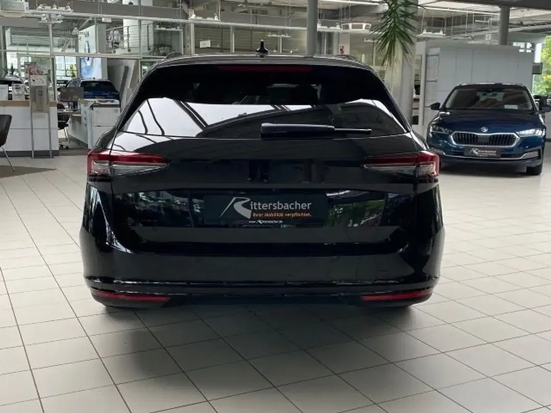 Skoda Superb - Thumbnail 5