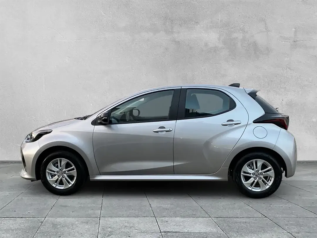 Mazda 2 - Thumbnail 2