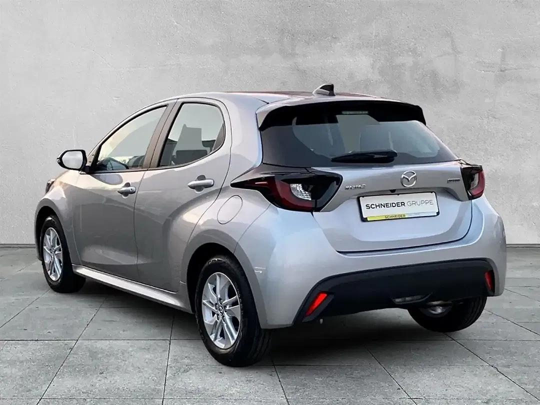 Mazda 2 - Thumbnail 3