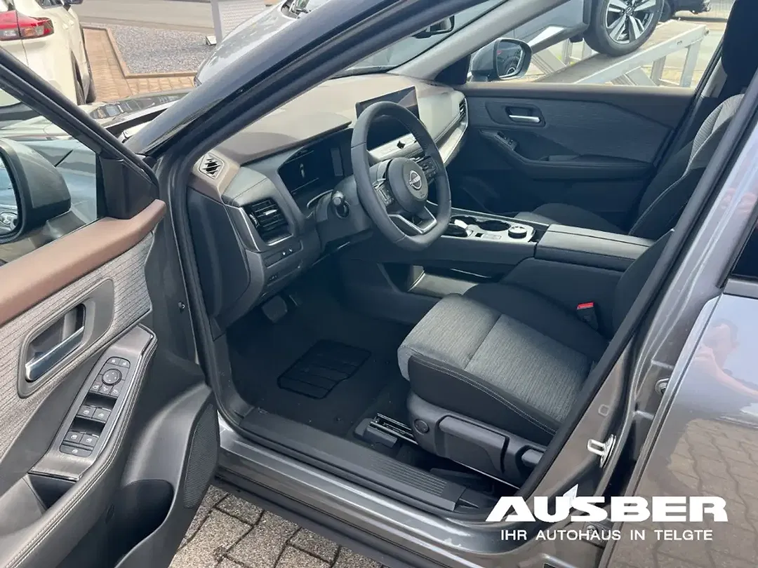 Nissan X-Trail - Thumbnail 6