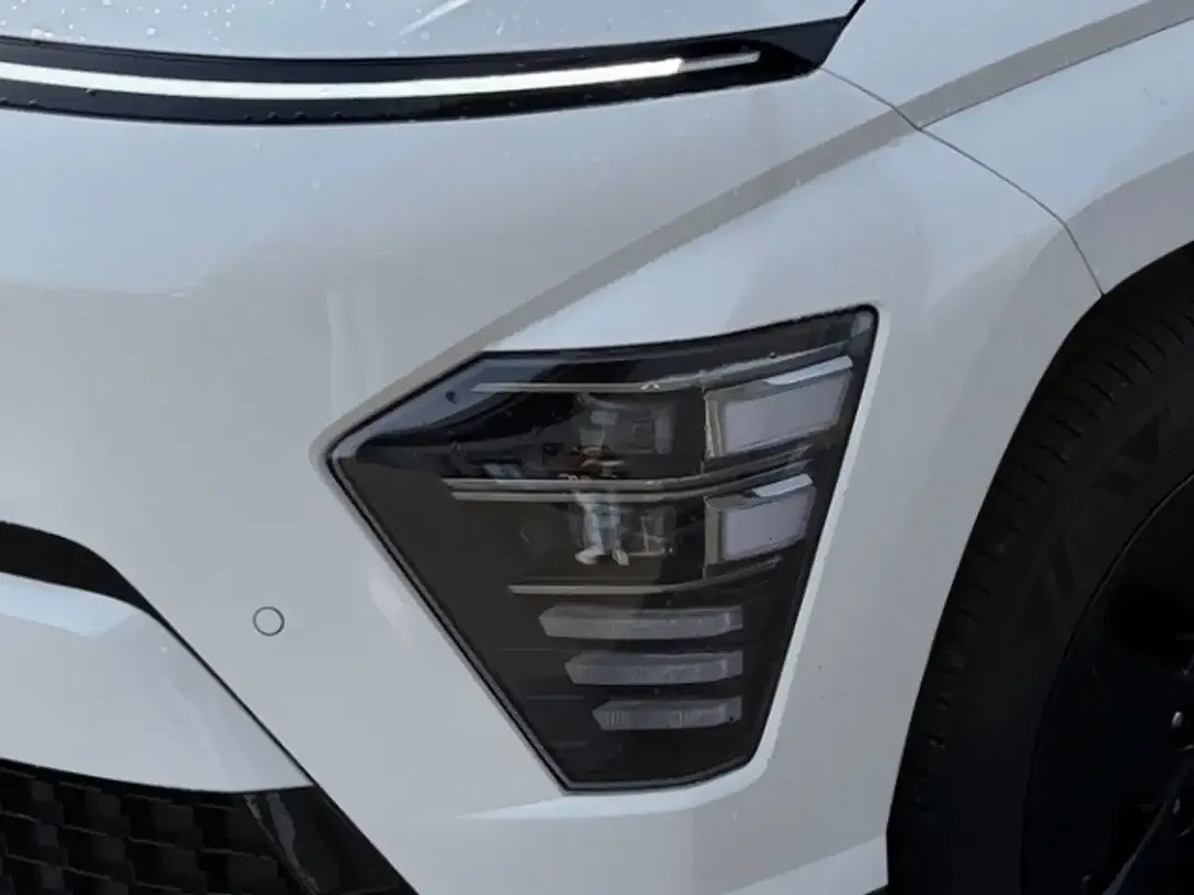 Hyundai KONA - Thumbnail 4