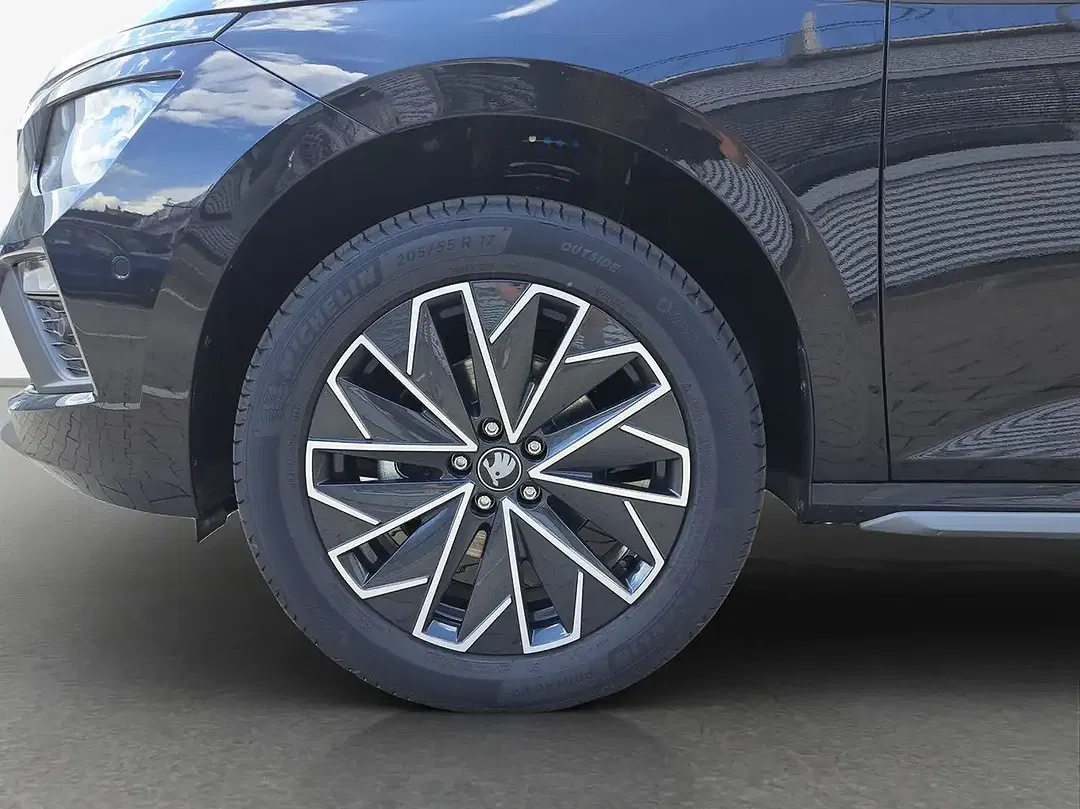 Skoda Kamiq - Thumbnail 12