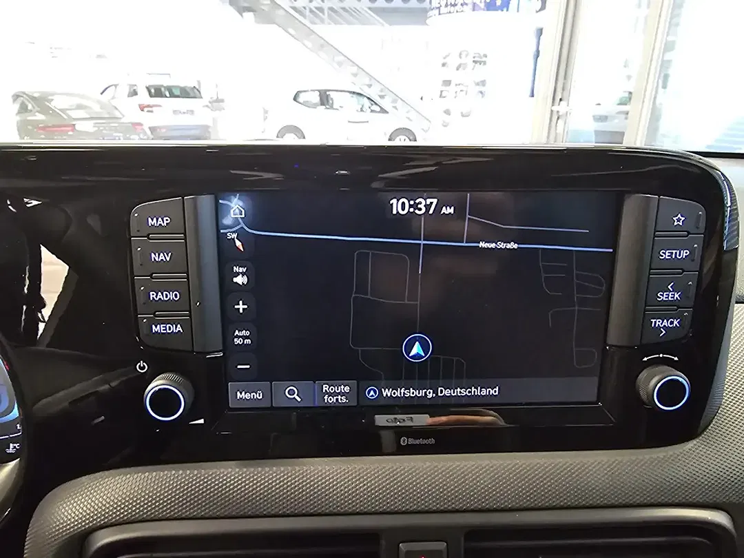 Hyundai i10 - Thumbnail 13