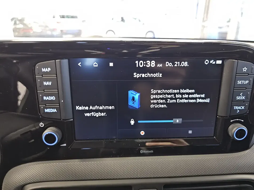 Hyundai i10 - Thumbnail 16