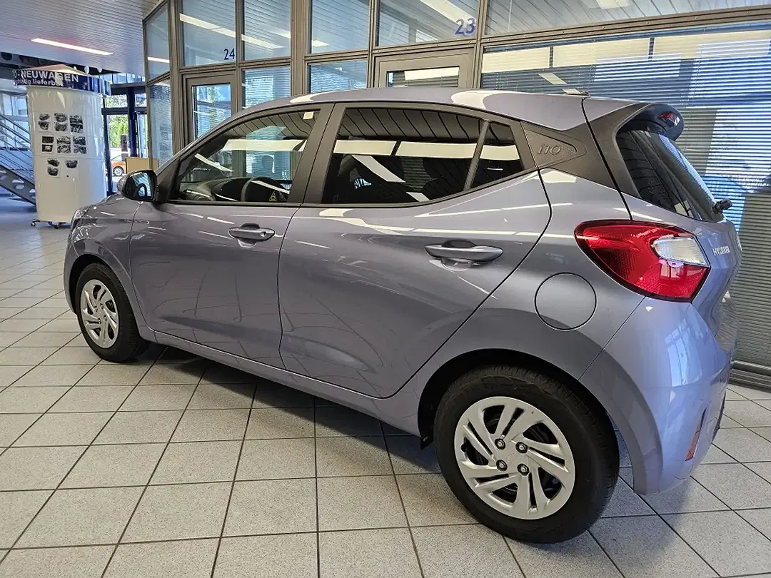 Hyundai i10 - Thumbnail 25