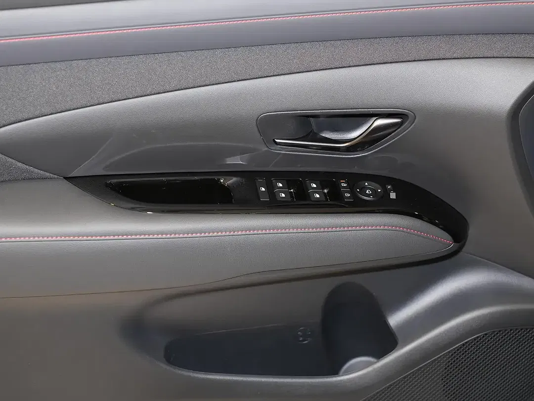 Hyundai TUCSON - Thumbnail 15