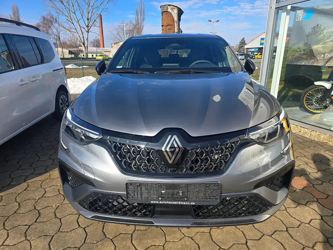 Renault Arkana - Thumbnail 2