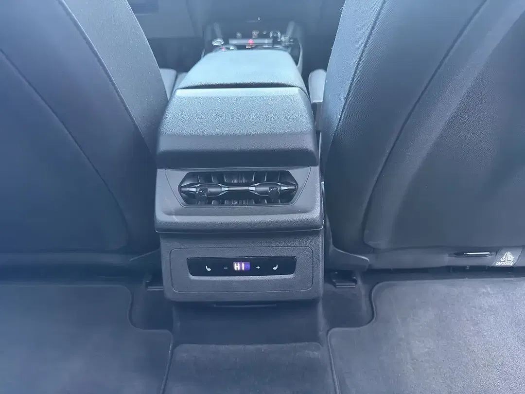 Audi Q6 e-tron - Thumbnail 12