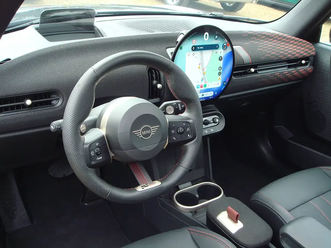 MINI Cooper S - Thumbnail 4