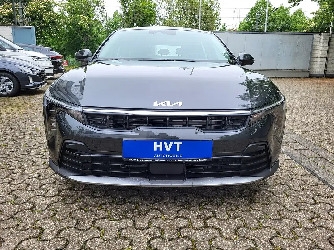 Kia K4 - Thumbnail 3