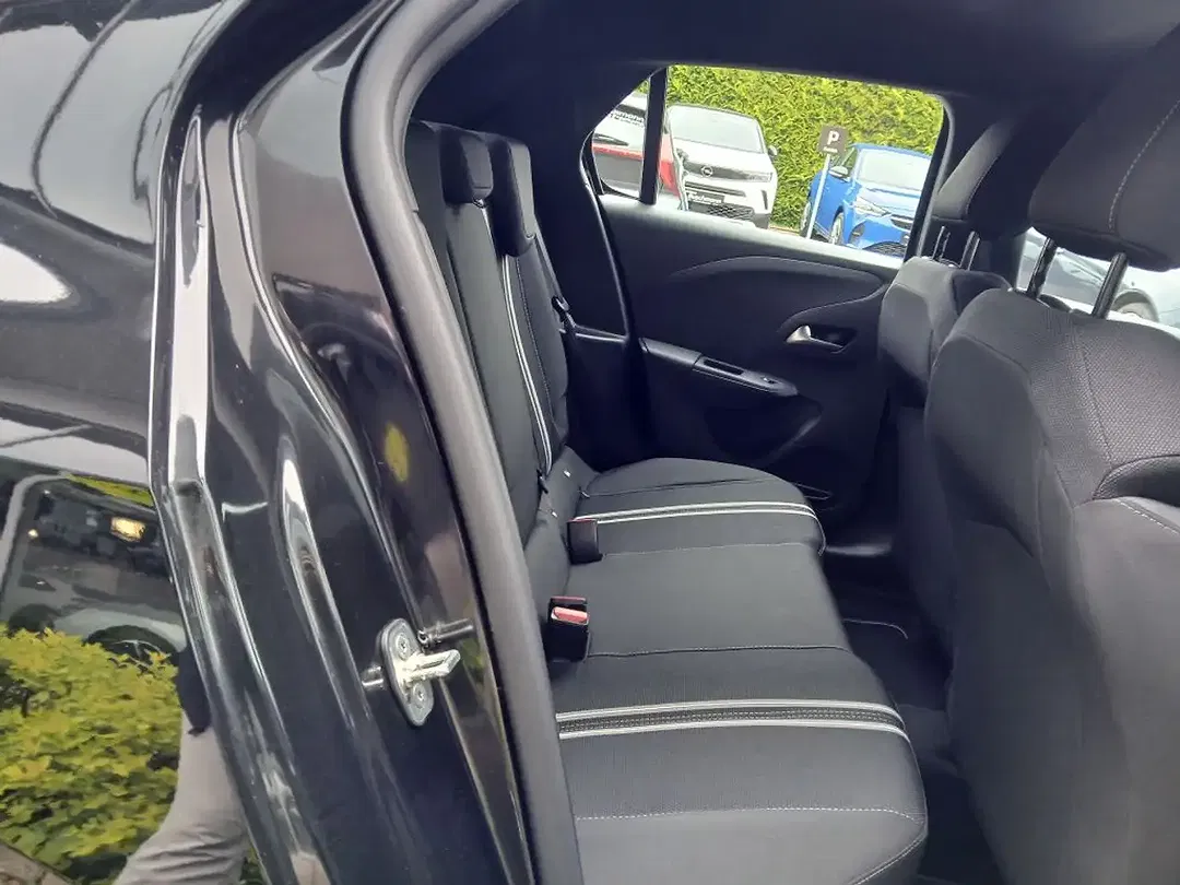 Opel Corsa - Thumbnail 11