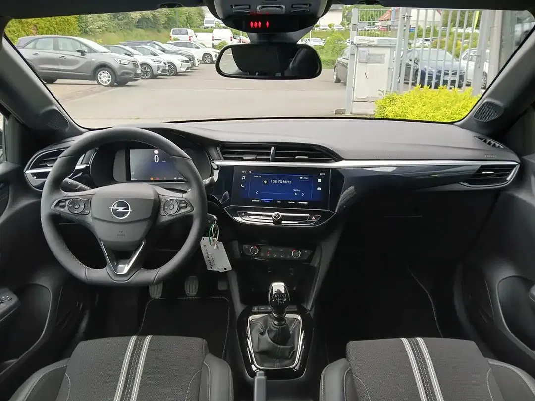 Opel Corsa - Thumbnail 13