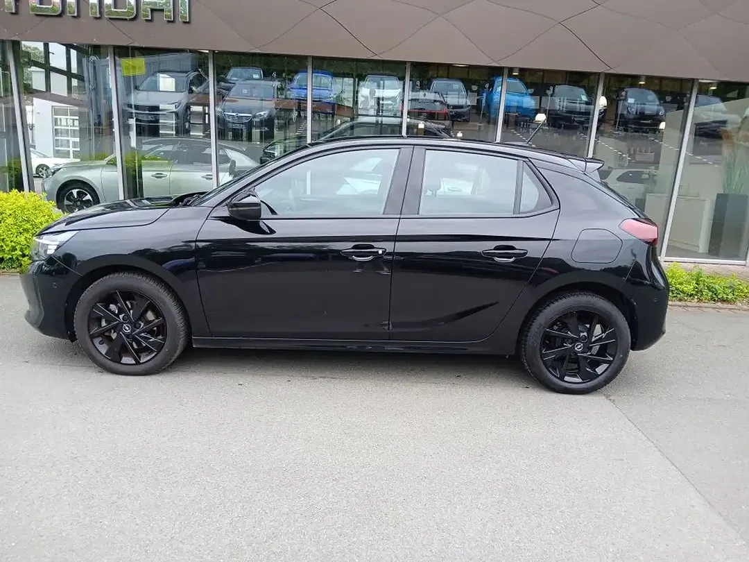 Opel Corsa - Thumbnail 2
