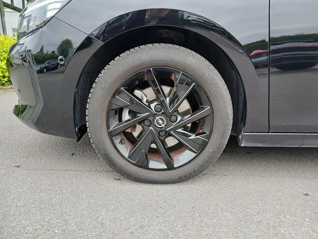 Opel Corsa - Thumbnail 6