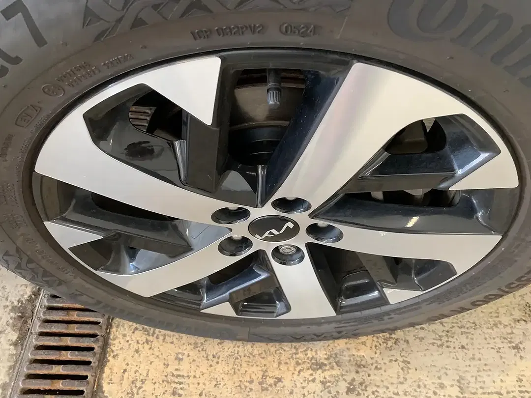 Kia Sorento - Thumbnail 6
