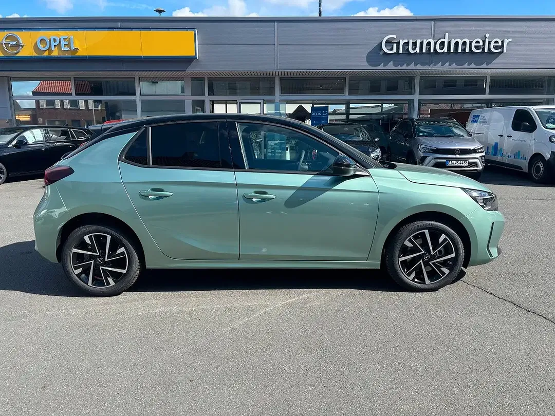 Opel Corsa - Thumbnail 9