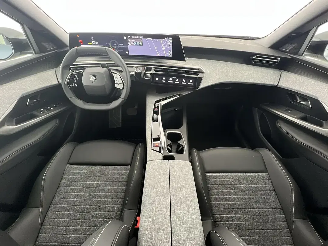 Peugeot 5008 - Thumbnail 6