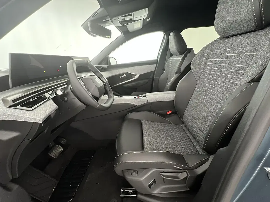 Peugeot 5008 - Thumbnail 7