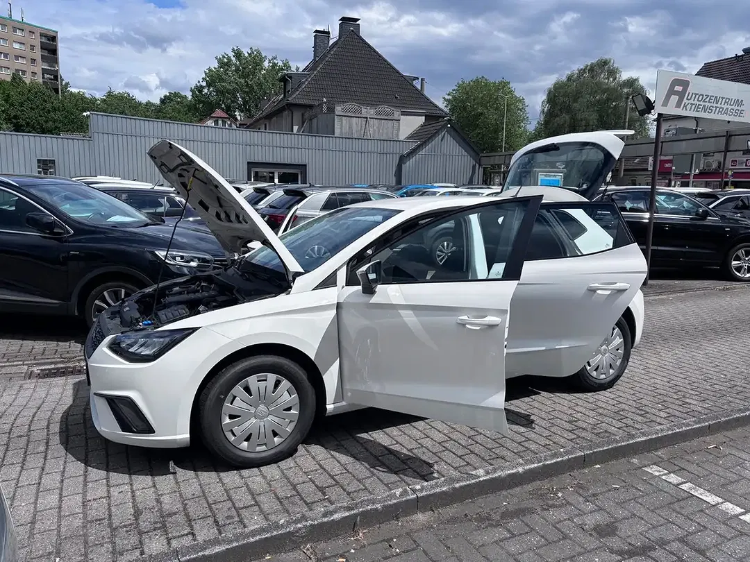 SEAT Ibiza - Thumbnail 12