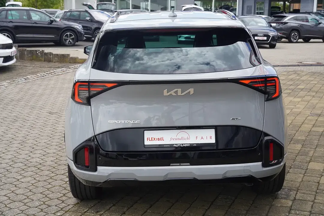 Kia Sportage - Thumbnail 4
